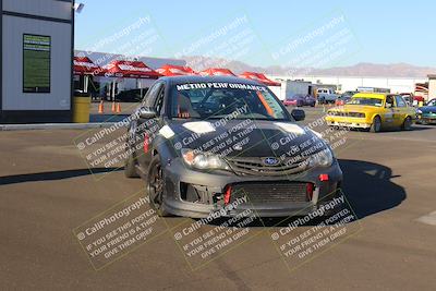 media/Nov-19-2022-Speed Ventures (Sat) [[eb5c8f9508]]/Around the Pits/Pre Grid Orange/